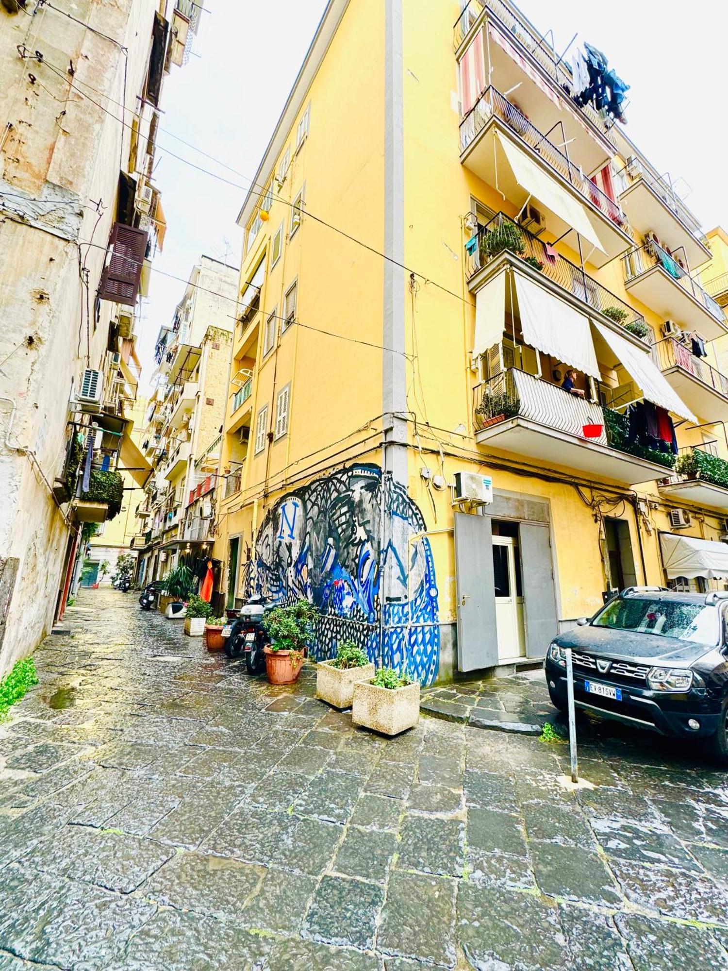 Апартаменти Vesuvius House Неаполь Екстер'єр фото